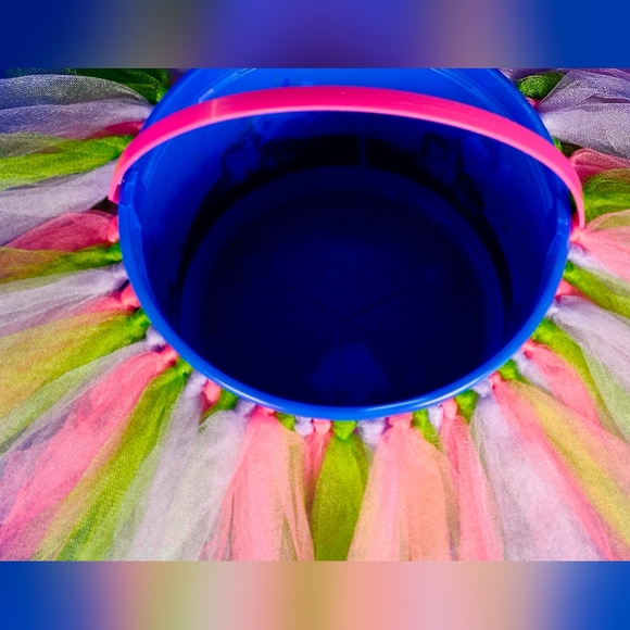 Custom Halloween Bucket w/Wearable TuTu, Sz. Small (4 - 7 child) - Picture 5 of 8